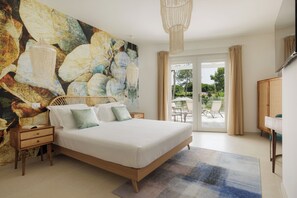 Quarto casal conforto | Escrivaninha, Wi-Fi de cortesia