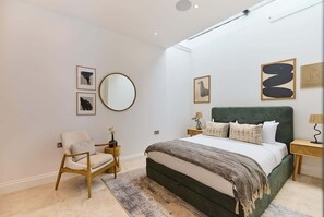 4 Schlafzimmer, Bügeleisen/Bügelbrett, WLAN, Bettwäsche