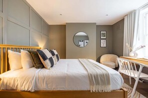 2 slaapkamers, een strijkplank/strijkijzer, wifi, beddengoed