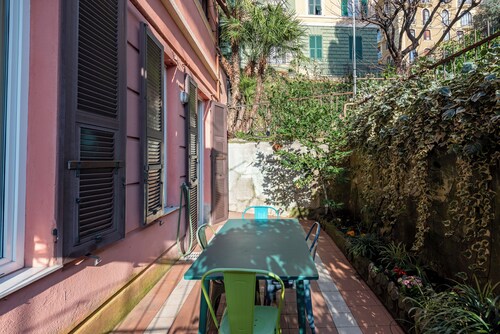 Charming apt with Garden in Castelletto
