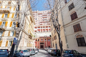Front of property - Charming apt with Garden in Castelletto (Genoa)