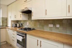 Fridge, oven, dishwasher, electric kettle