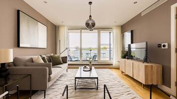 TV, offices