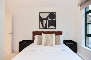 2 dormitorios, tabla de planchar con plancha, wifi y ropa de cama