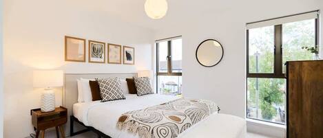 1 chambre, fer et planche Ă repasser, Wi-Fi, draps fournis