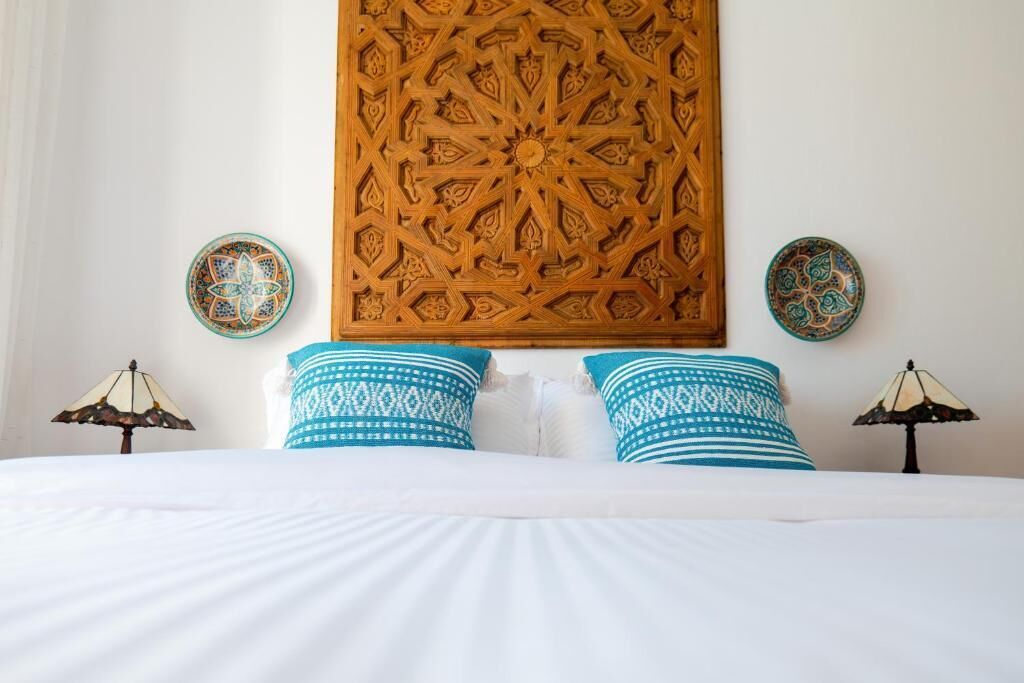 Deluxe Suite, City View | Individually decorated, individually furnished, iron/ironing board