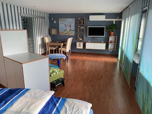 1 bedroom, soundproofing, iron/ironing board, free WiFi