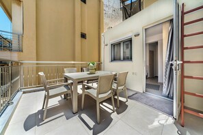 Exterior - Grekodes 7 (Heraklion)