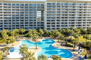 Appart'hôtel, 3 chambres | Piscine | Piscine chauffée