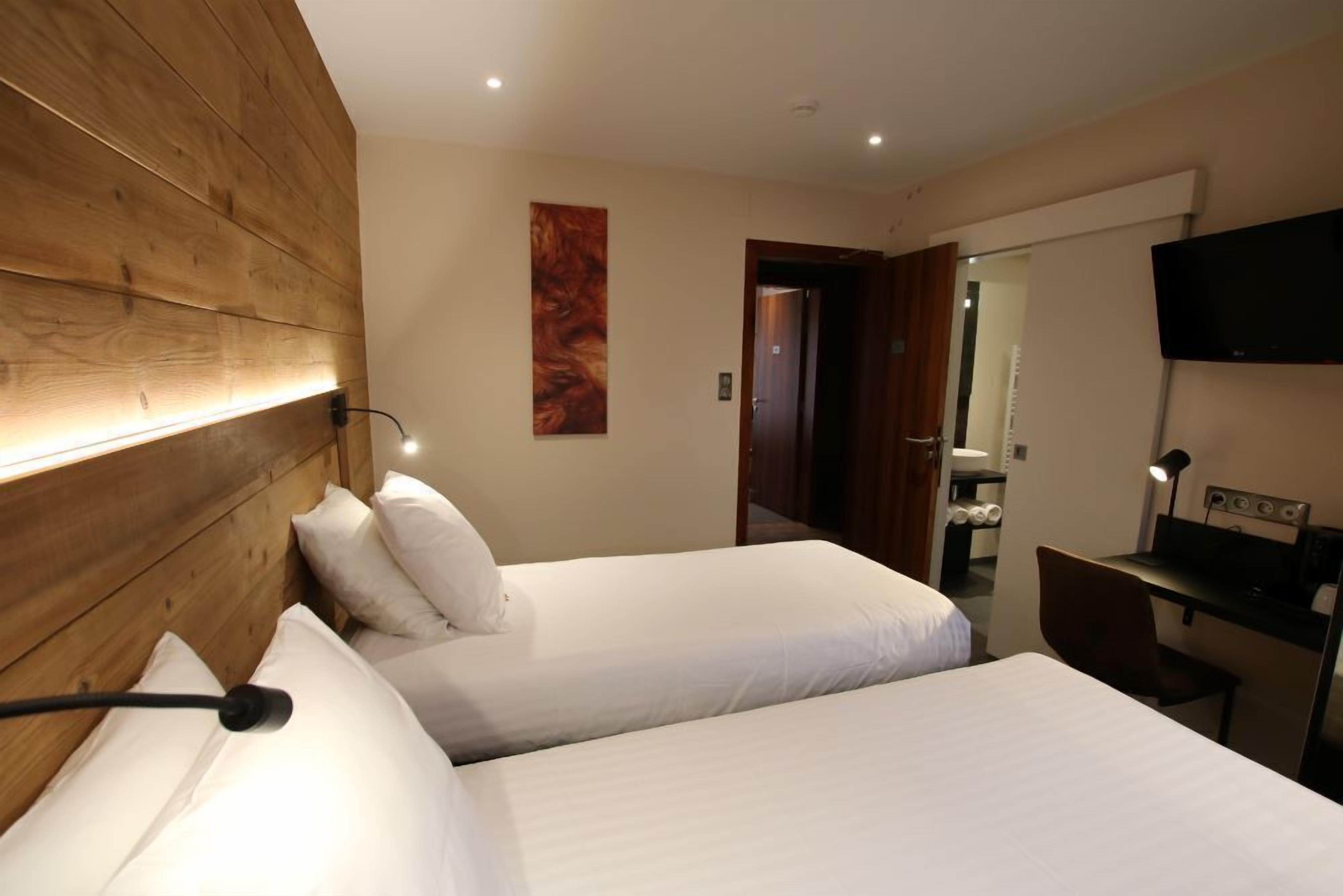 Familiekamer, uitzicht op park | Gratis wifi, beddengoed