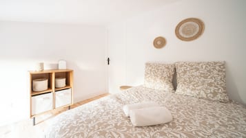 3 chambres, fer et planche Ă repasser, Wi-Fi, draps fournis