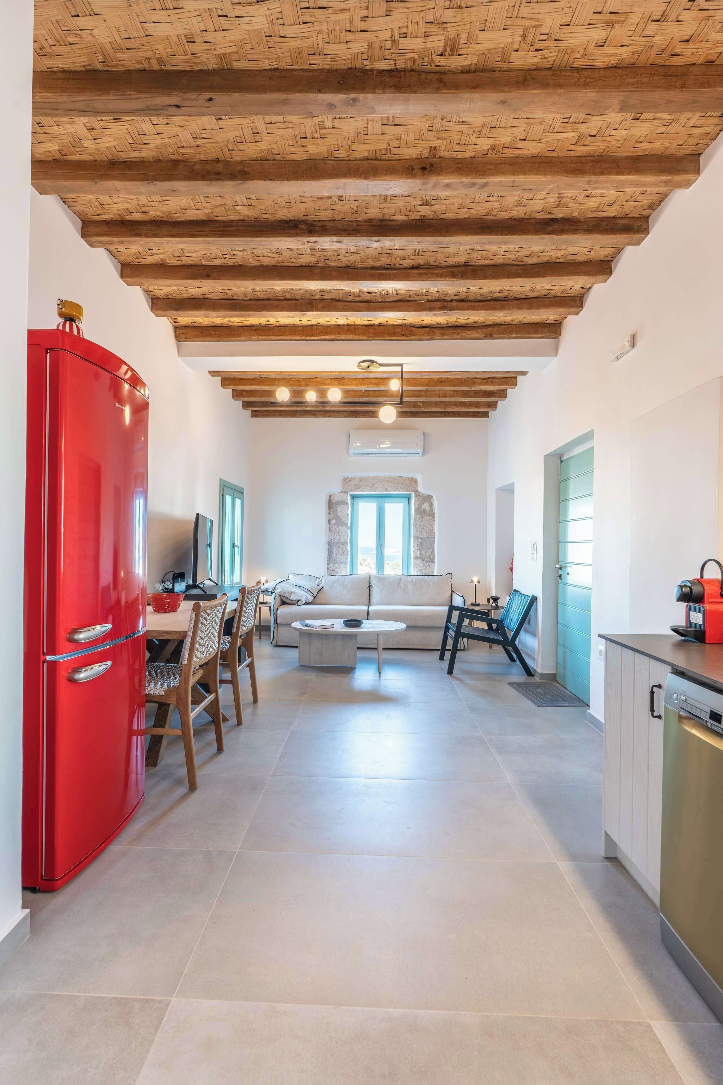 Appartement, 2 chambres, patio, vue mer | Coin séjour