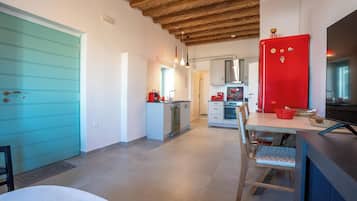 Appartement Deluxe, balcon, vue mer | Coin séjour