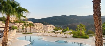Unique Residence Hotel Golf & Spa