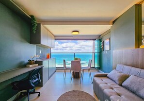 Studio | Living area