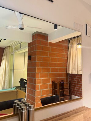 Interior - 2-bedroom apartment in marvelous Bengaluru with AC, WiFi. Enjoy your stay (Bengaluru)