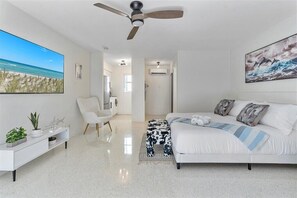 Comfort Studio, Patio, Garden View