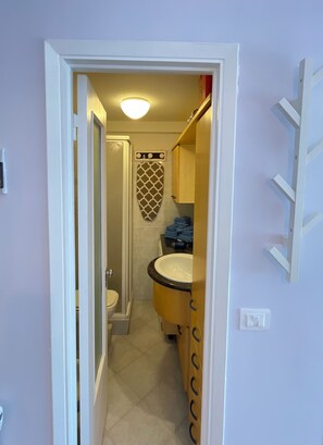 Comfort Studio, City View