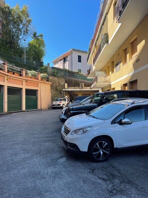 واجهة المنشأة