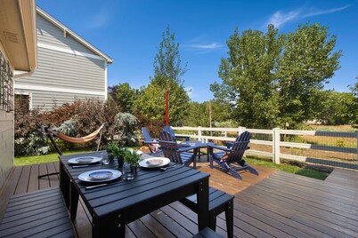 Rigden Retreat | Garage, Dog Friendly, Near Trails