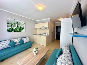 TV - MENADA * Jasmiene * Cozy studio (Слънчев бряг)