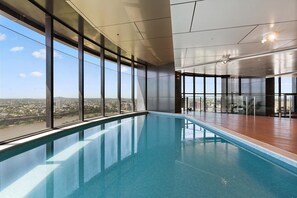 Indendørs pool, opvarmet pool
