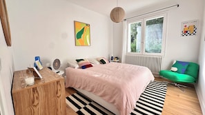 4 Schlafzimmer, Bügeleisen/Bügelbrett, kostenloses WLAN, Bettwäsche