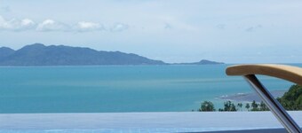 Secluded Villa With Private Pool and Breathtaking Sea Views