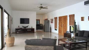 Villa, 2 Bedrooms, Smoking, Private Pool | Living room