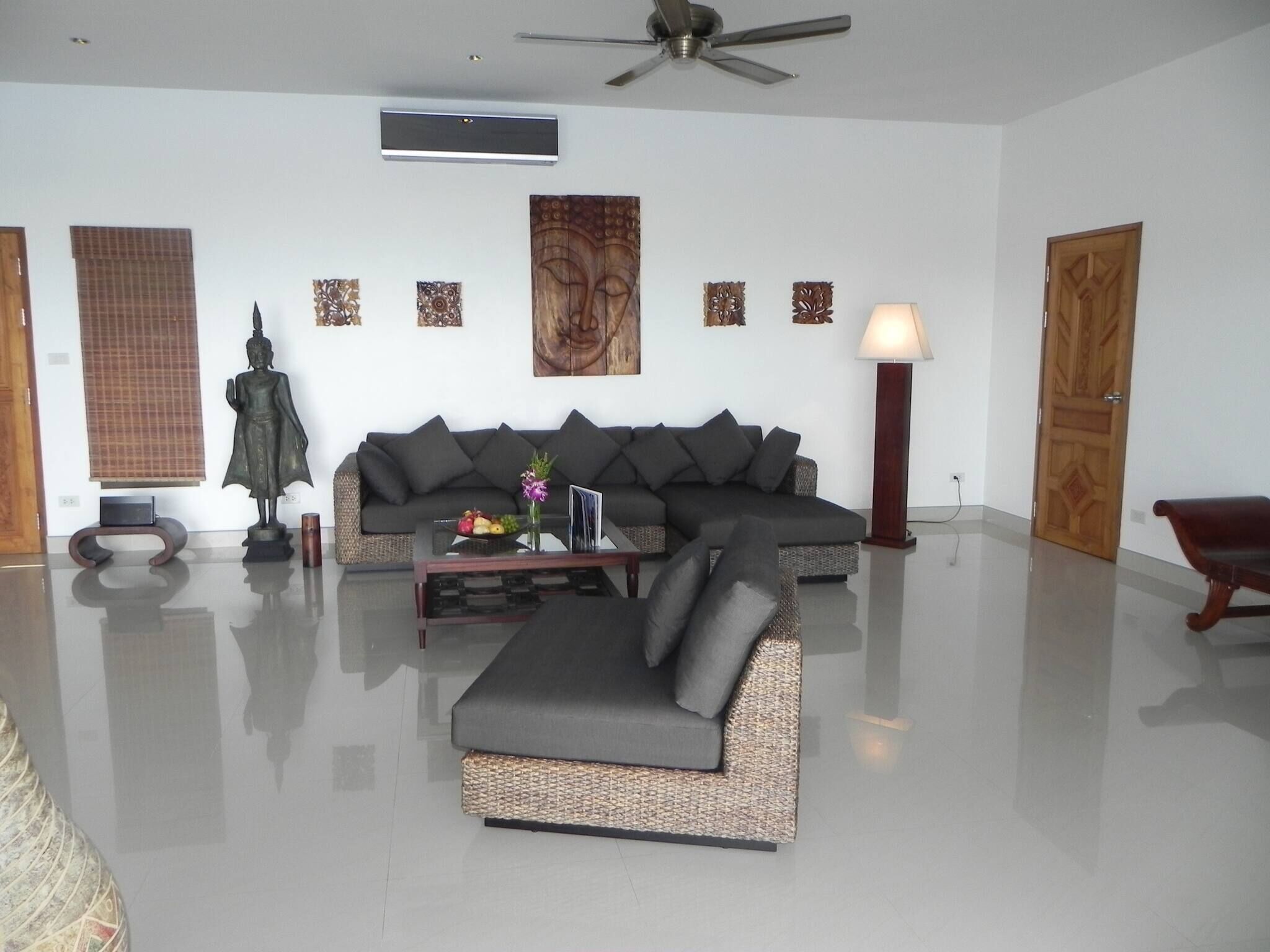 Villa, 2 Bedrooms, Smoking, Private Pool | Living room
