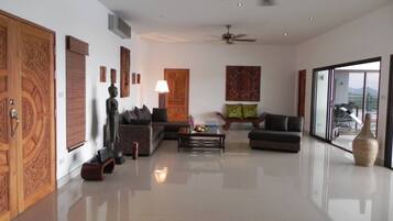 Villa, 2 Bedrooms, Smoking, Private Pool | Living room