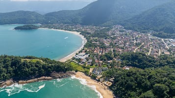On the beach, white sand, 5 beach bars
