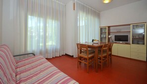 3 habitaciones y ropa de cama