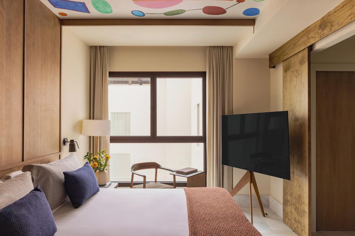 Habitación superior (ME+) | Wifi gratis y ropa de cama