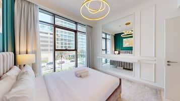 Iron/ironing board, free WiFi, bed sheets