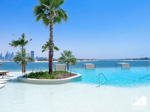 Apartment (1 Bedroom) | Interior - Luxury Beachfront 1BR on Palm Jumeirah & Balcony (Dubai)