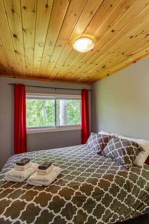 2 chambres, Wi-Fi gratuit, draps fournis