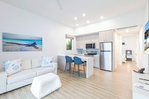 One Bedroom Villa (Gulf Front) | Private kitchen | Full-size fridge, microwave, oven, stovetop