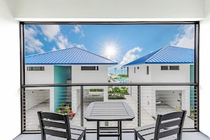 Standard Studio, 1 King Bed with Sofa bed, Mobility Accessible (Gulf View) | Beach/ocean view