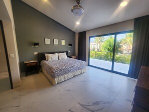 4 Schlafzimmer, Bügeleisen/Bügelbrett, WLAN, Bettwäsche