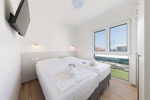 Apartment, 3 Bedrooms, Balcony, City View