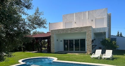 Villa de luxe avec piscine au coeur de la nature