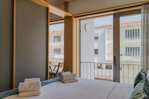 Apartment | Exterior - Feel Corporate Housing Campanha Studio (Porto)