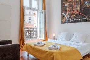 2 chambres, fer et planche à repasser, Wi-Fi gratuit, draps fournis