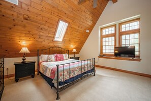 5 bedrooms, free WiFi, bed sheets