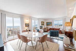 Interior - GEOFFREY By Terry's Homes (Cannes)