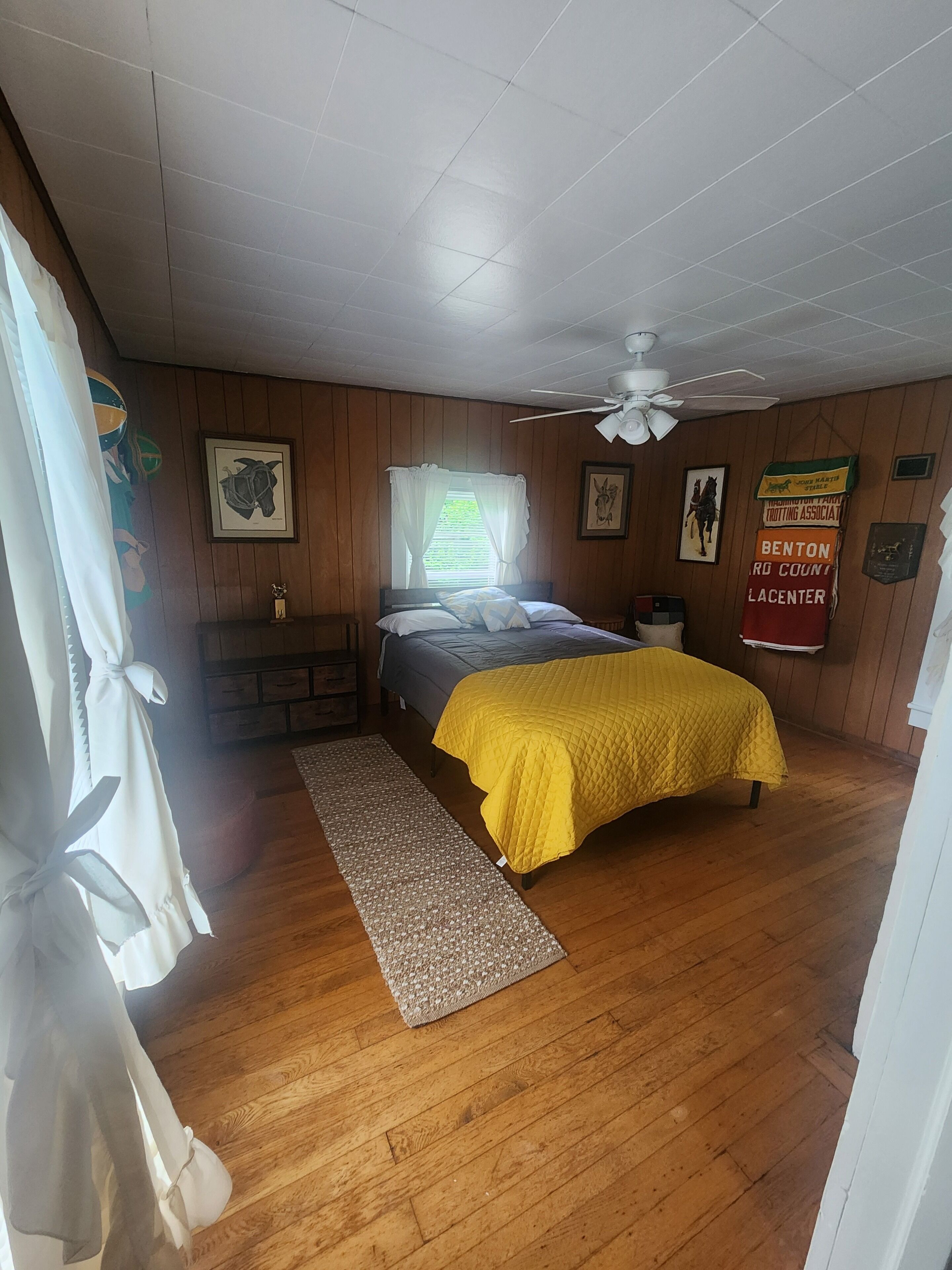 4 Schlafzimmer, kostenloses WLAN, Bettwäsche