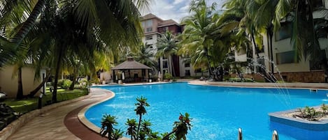 Utomhuspool