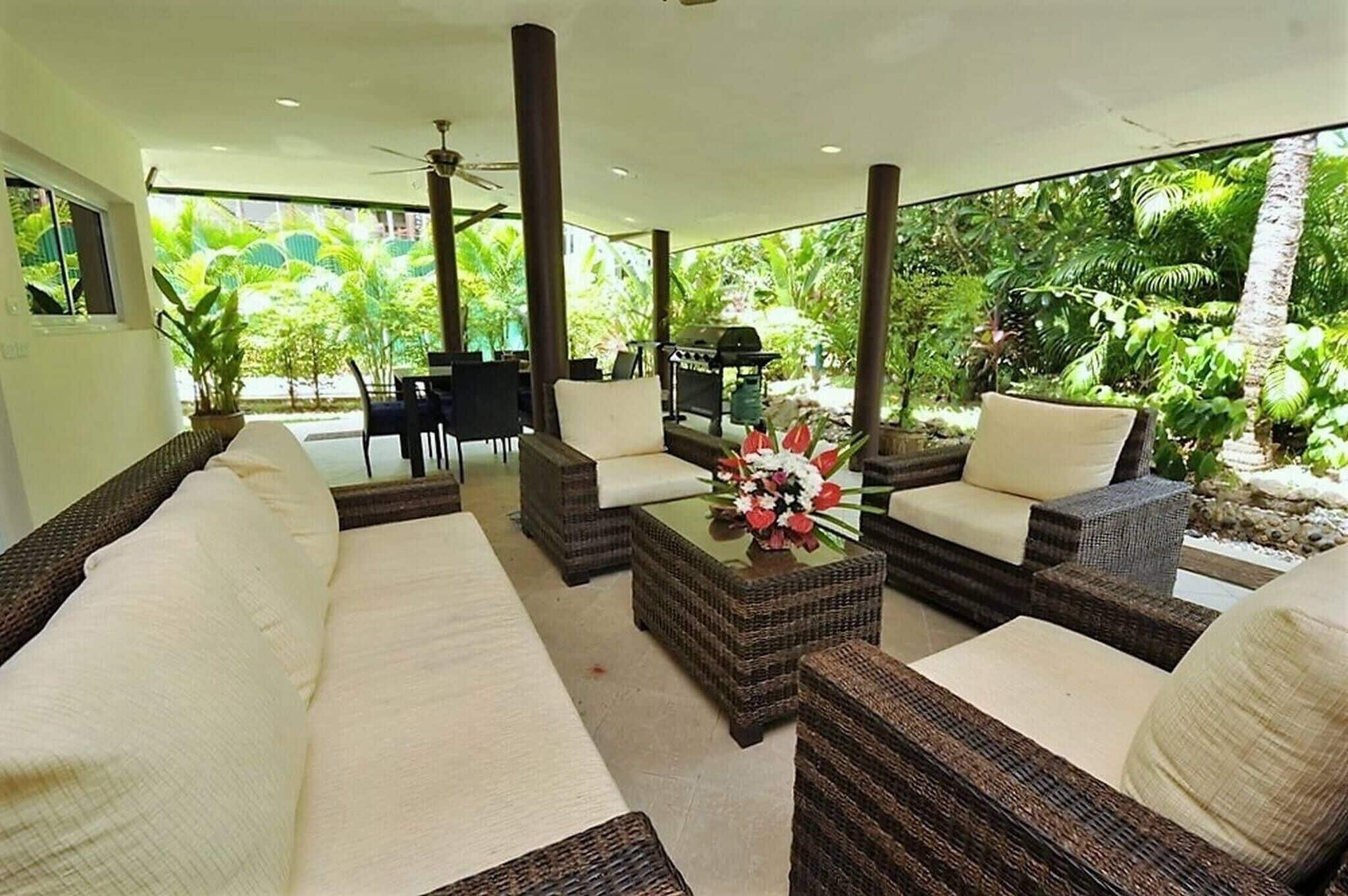 Villa, 3 Bedrooms, Smoking, Private Pool | Outdoor dining