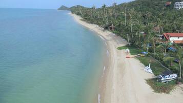 Biệt thự, 3 phòng ngủ, hút thuốc, hồ bơi riêng | Ngoại thất